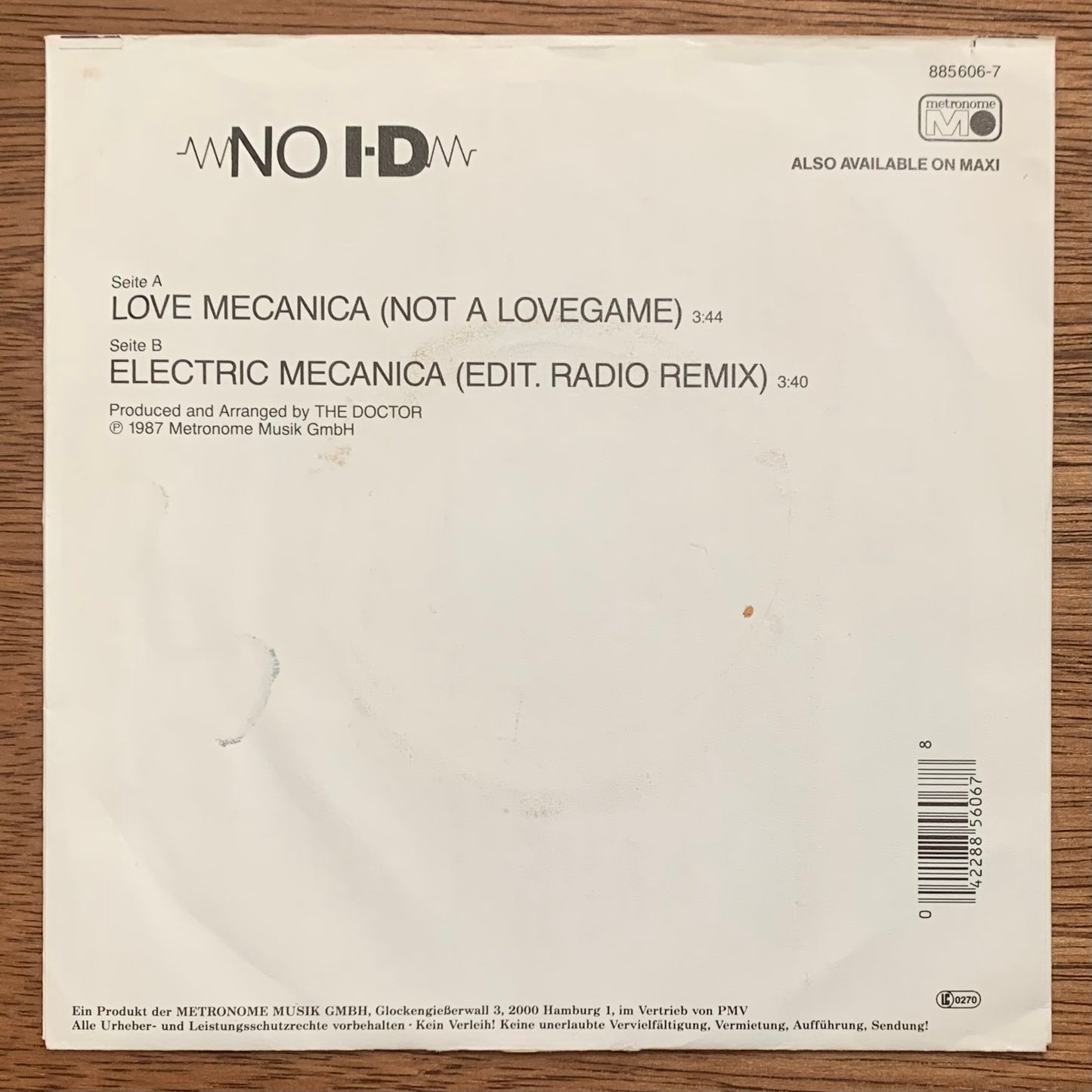NO I-D - Love Mecanica (Not A Lovegame)